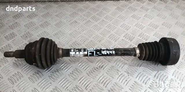 Полуоска VW Golf 4 1.6i 1999г.(предна лява)	