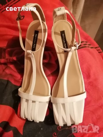 елегантен сандал