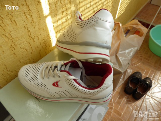 Спортни обувки, снимка 3 - Маратонки - 38347028