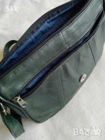 Малка дамска чанта плюс подарък малка чанта, снимка 4 - Чанти - 27229840