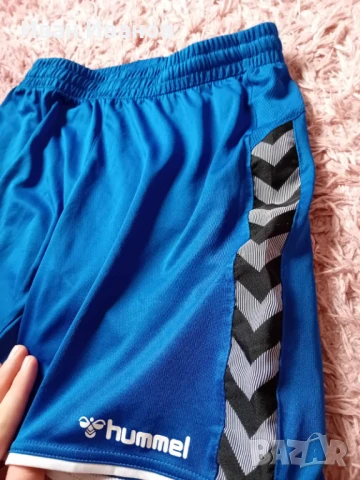 Оригинални къси панталони Hummel, снимка 2 - Къси панталони - 50558430