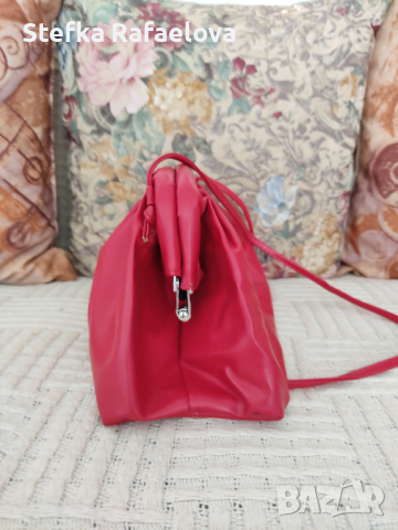 Дамска чанта, снимка 3 - Чанти - 36386324