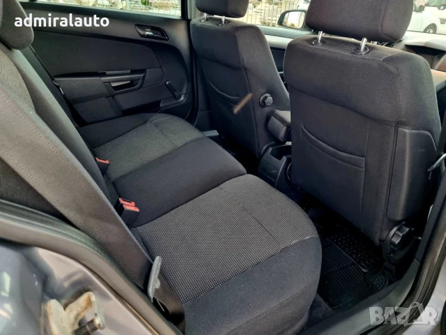 Opel Astra 1.9CDTI 120ks.Cosmo, снимка 15 - Автомобили и джипове - 50686562