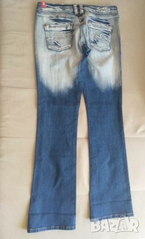 Дамски дънки, Нови!, снимка 3 - Дънки - 37573274