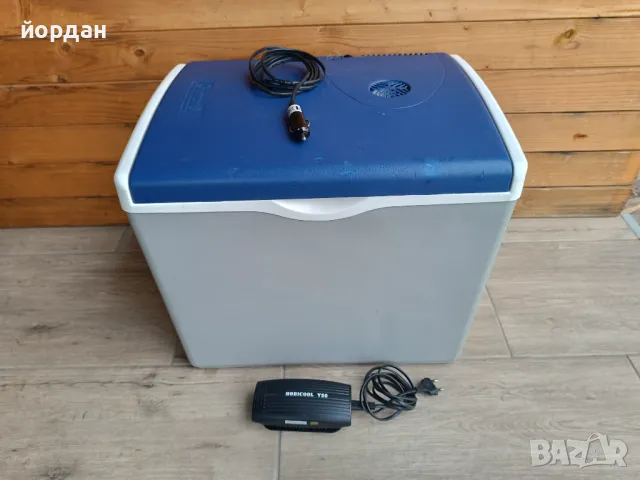 Хладилна чанта Coleman 12/220 волта, снимка 5 - Хладилни чанти - 49765275