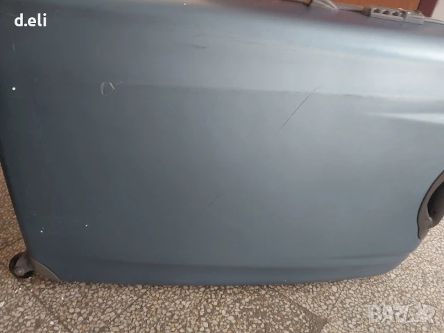 Два куфара RONCATO Italy Голям качествен куфар 70/30/50 см. , снимка 14 - Куфари - 47498150