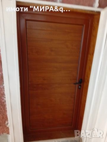 Двуетажна къща разположена в с.Динево,обл.Хасково, снимка 8 - Къщи - 53451083