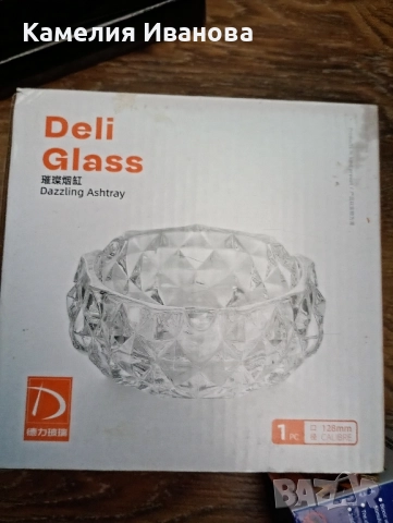 Страхотен модел кристален пепелник + подарък , снимка 2 - Други ценни предмети - 51632128