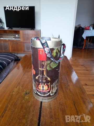 Стара бутилка от Barack Palinka