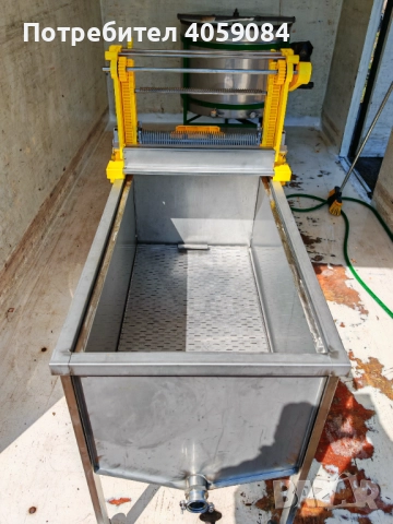 Вана за разпечатване на пчелни пити