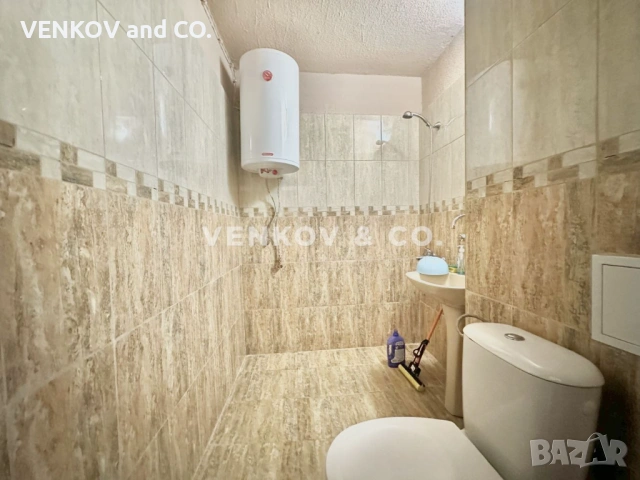 М/У УЛ. МАКГАХАН И 24-ТО СУ! С ДВА ВХОДА И ВЪЗМОЖНОСТ ЗА РАЗДЕЛЯНЕ НА ДВА ОФИСА! С ЛИЦЕ КЪМ УЛИЦА! П, снимка 8 - Офиси - 53247444