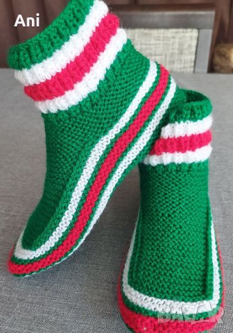 Дамски чорапки, снимка 1 - Пантофи - 39465993