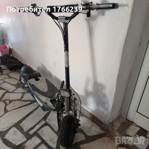 Електрически скутер тротинетка , бартер , снимка 4 - Скейтборд, ховърборд, уейвборд - 48560169