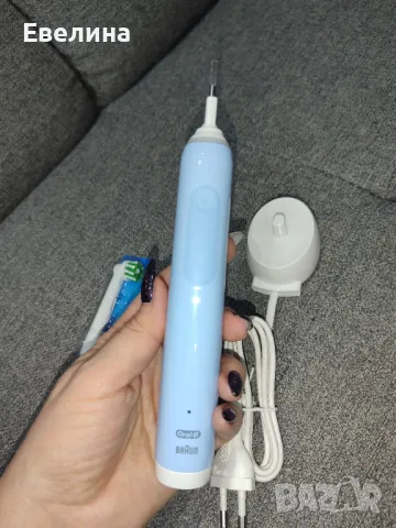 Електрическа четка за зъби Braun Oral-B Pro 3 3000 Cross Action, синя, чисто нова без кутия, снимка 5 - Други - 48936606