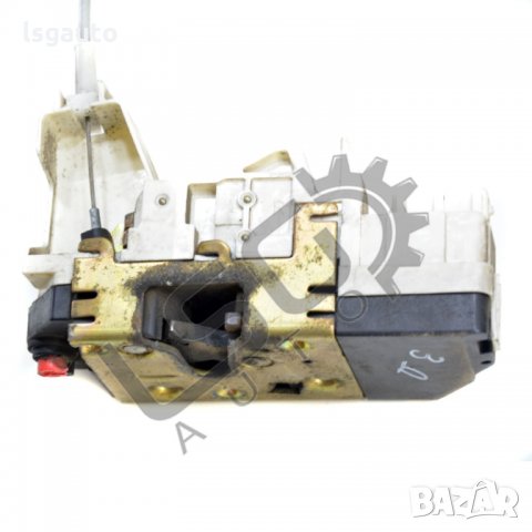 Брава задна дясна врата Peugeot 307 2001-2008 P020421N-137