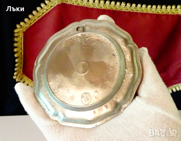 Чиния от калай с картина Винопроизводство. , снимка 2 - Антикварни и старинни предмети - 33267738