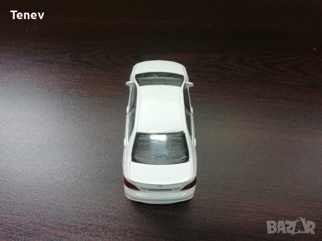 Welly 2009 Toyota Corolla колекционерска количка 1/34-1/39 Тойота Корола 43608 1/36 , снимка 5 - Колекции - 44844982