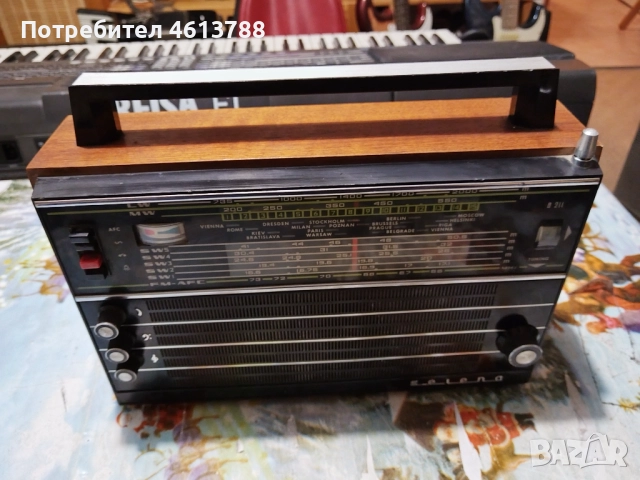Радио Селена Б 211, снимка 2 - Радиокасетофони, транзистори - 52857817