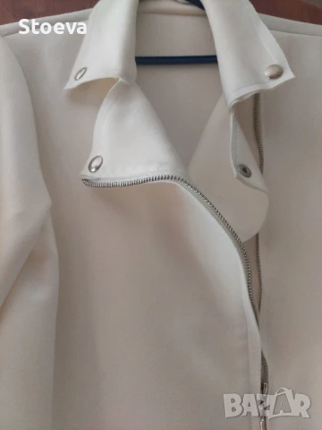 Лятно бяло яке размер М, снимка 2 - Якета - 50662129