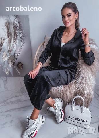 Дамски велурен комплект от две части , снимка 5 - Комплекти - 51321229