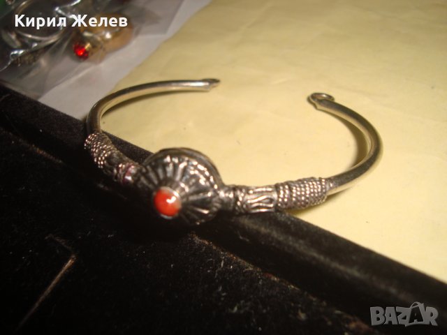 КРАСИВА ОРНАМЕНТИРАНА ПОСРЕБРЕНА ГРИВНА с КАРНЕОЛ ИЗРАБОТЕНА от БЛАГОРОДНА СТОМАНА 21857, снимка 4 - Гривни - 33153946