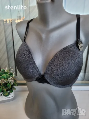 нов сутиен T-SHIRT BRA размер 75D, снимка 1 - Бельо - 48605406