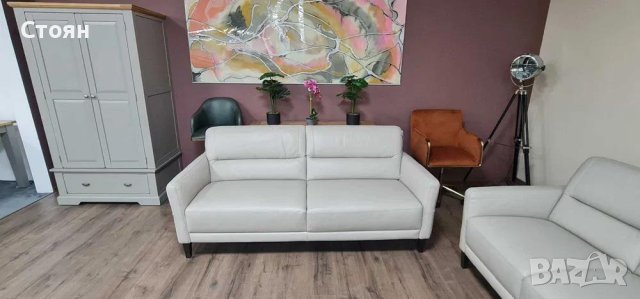 Светло сив кожен комплект тройка, двойка и фотьойл, снимка 5 - Дивани и мека мебел - 43896312