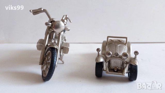 Метални мотор и ретро количка - часовници, снимка 4 - Колекции - 52402973