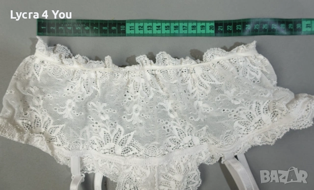 Нови бели дантелени полупрашки с вградени жартиери, снимка 9 - Бельо - 53144424