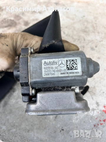 602208200. Предпазен колан преден ляв за Мерцедес Е-класа W211. Седан комби. 609098200B, снимка 3 - Части - 53047902