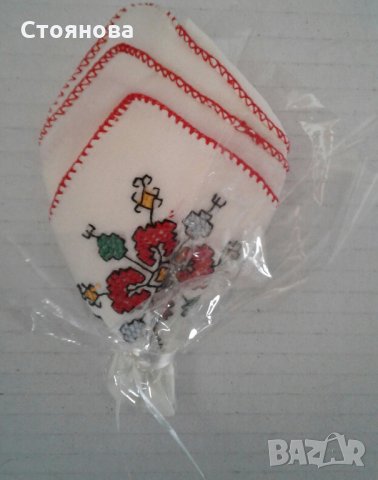 Копринена и памучни дамски кърпички, снимка 1 - Български сувенири - 26576526