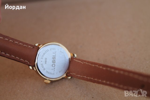 Дамски часовник ''Tissot'', снимка 3 - Дамски - 43885016