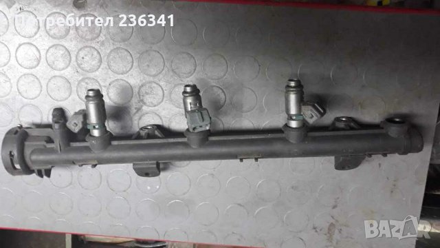 Горивна рейка , дюзи и гарнитури фолксваген, шкода 1,6 АЕЕ мотор 75кс, снимка 5 - Части - 28562326