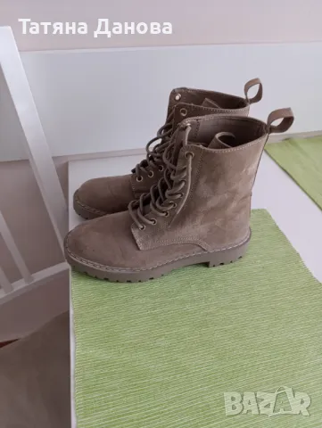 Дамски ботуши  HM, снимка 4 - Дамски боти - 47904850