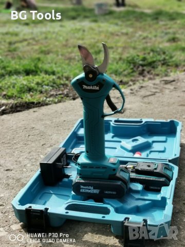 Акумулаторна ножица Makita , снимка 4 - Градински инструменти - 39881969