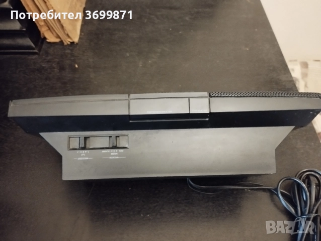 Радио часовник Телефункен, снимка 4 - Радиокасетофони, транзистори - 51933623