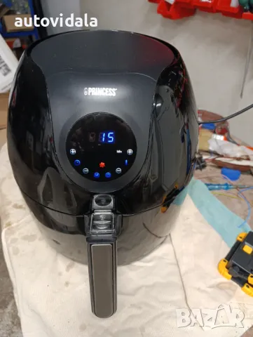  Air Fryer Princess 182050, 5.2л., Дигитален  1800W, Черен за части , снимка 5 - Фритюрници - 48940583