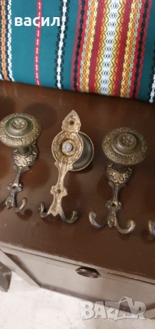 месингови ретро закачалки