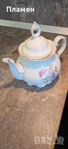 Порцелан - три кани, снимка 6 - Сервизи - 46413880