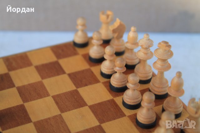 Неизползван дървен туристически шах от '' ГДР '' с магнити, снимка 12 - Колекции - 40196771