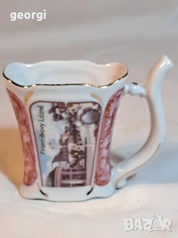 порцеланова каничка бърдуче с позлата Bohemia 34/1