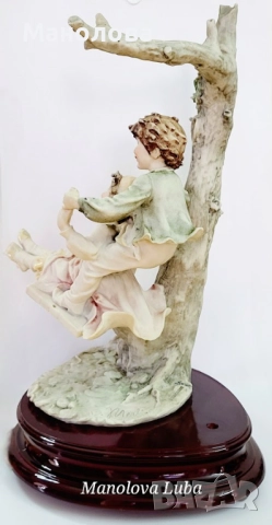 Голяма фигура Capodimonte подписана B. Merli., снимка 6 - Колекции - 52418854