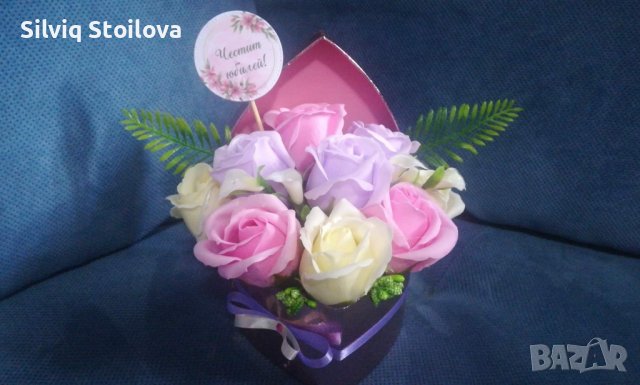 Сърце с девет ароматни сапунени рози, снимка 3 - Подаръци за жени - 37911601