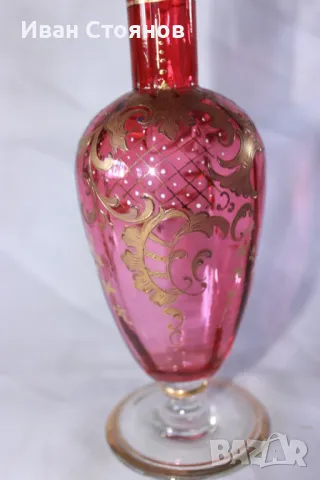 Антикварна рубинена кристална гарафа /декантер/ с позлата от 19 век в стил Bohemia, снимка 6 - Антикварни и старинни предмети - 49126400
