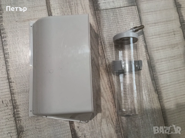 Продавам шешенце за вода и поставка за храна за домашен любимец, снимка 2 - За кучета - 53226041