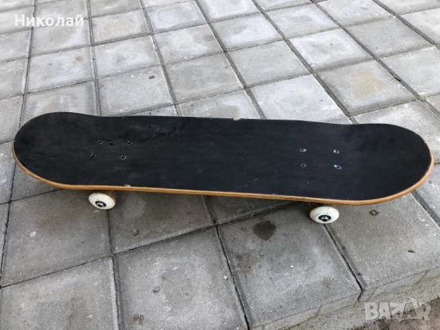 Детски скейтборд NERF, малко използван, запазен, до 100 кг., върви много леко, перфектен за начинаещ, снимка 3 - Скейтборд, ховърборд, уейвборд - 52017522