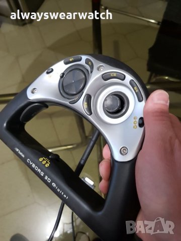 Джойстик / контролер / Геймпад за компютър Saitek Cyborg 3D Digital Pad / Joystick, снимка 3 - Джойстици и геймпадове - 27772471