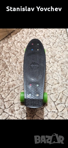 Черен пениборд/скейтборд Byox Graffiti 56см, снимка 3 - Скейтборд, ховърборд, уейвборд - 53341231