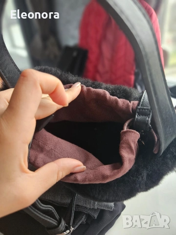 Дамска чанта , снимка 3 - Чанти - 53146828