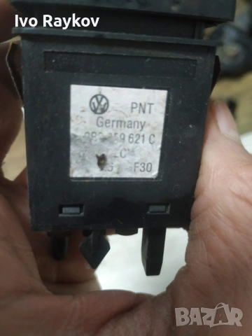 Бутон подгрев задно стъкло Volkswagen Passat , 3B0959621C, снимка 5 - Части - 53037210